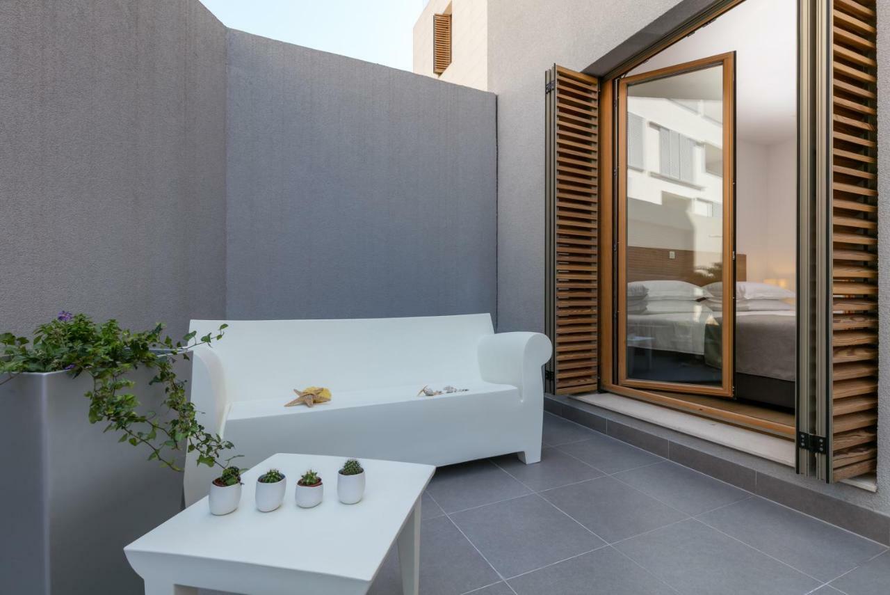 Luxury Apartment Kampanel Split Exterior photo
