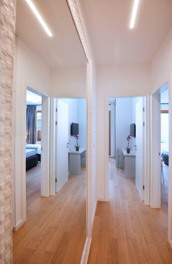 Luxury Apartment Kampanel Split Exterior photo